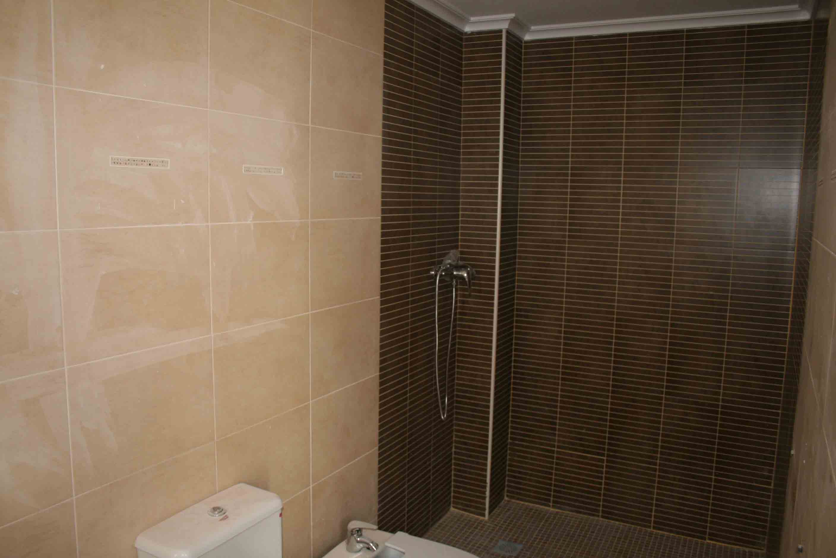 Edificio CERVANTES I, de 5 viviendas, 1 x planta, en C/ Pablo Picasso, nº 78 de Elche disponibles ya para su venta en Promociones Illice-Tres, S.L.